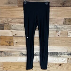 Under Armour Heat Gear size S Jet Black Active Compression Leggings with Pocket